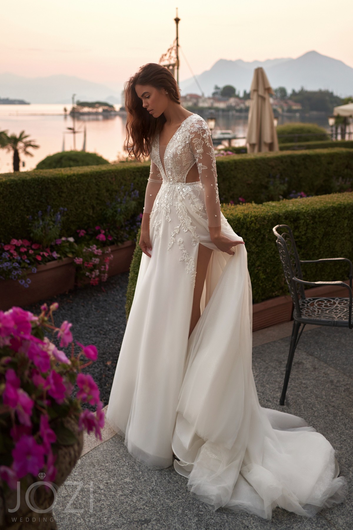 Свадебное платье Базио А-силуэт, 2023 год