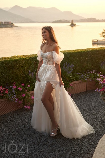 Gabbiano. Свадебное платье Дианита. Коллекция Allure 