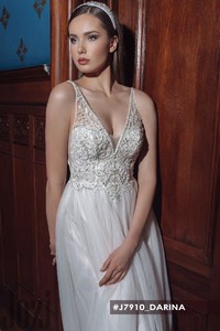 Свадебное платье Дарина А-силуэт, Со шлейфом, Легкие
