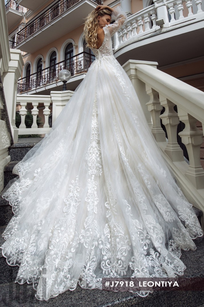 Свадебное платье Леонтия из коллекции JOZI Пышное ♡ в Новосибирске - Gabbiano